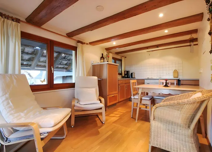 Holiday Apartment Cherry Blossom